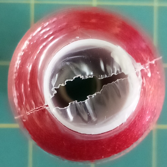 $1 Add-on Red 1050 Rayon Embroidery Thread - Picture 3 of 6